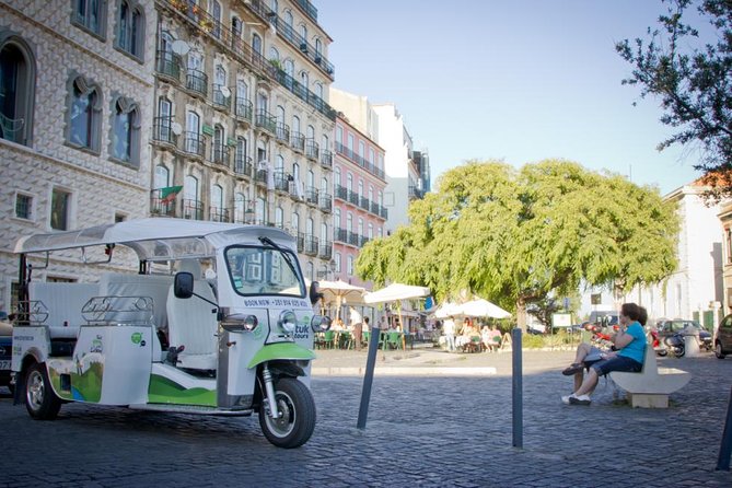 1.5-Hour Private Tuk Tuk Tour of Lisbon Old Town and City Center