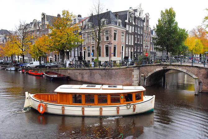 2 Hour Exclusive Canal Boat Cruise W/ Dutch Snacks & Onboard Bar - Meeting and Ending Point