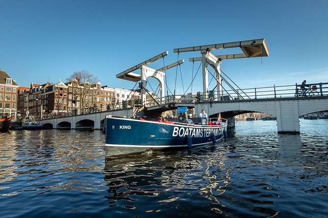 Amazing Open Boat Amsterdam Canal Cruise With Two Drinks Incl.