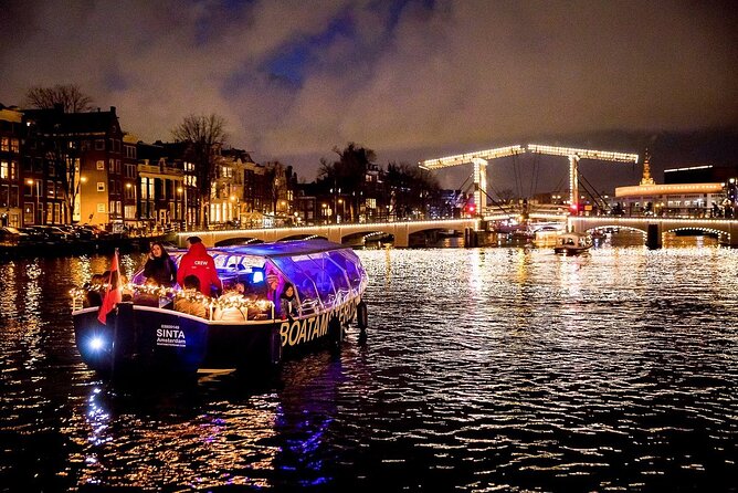 Amsterdam Canal Cruise With Live Guide and Unlimited Drinks