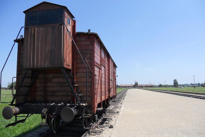 Auschwitz-Birkenau Group Tour From Krakow