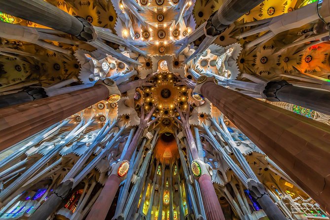 Best of Barcelona: Sagrada Familia & Old Town Tour With Pick-Up - Highlights of Passeig De Gracia
