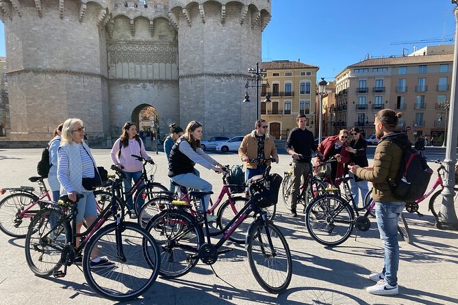 Discover Valencia Bike Tour – City Center Meeting Point