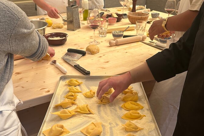 Florence: Pasta Cooking Class With Unlimited Wine - Overview of the Class