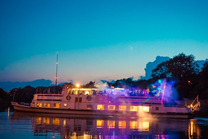 Krakow Boat Party - Overview of the Boat Party