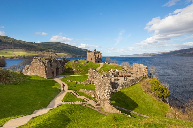 Loch Ness Cruise, Outlander & Urquhart Castle Tour From Inverness
