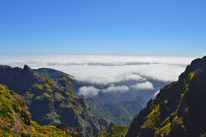 Madeira Peaks – Mountain Walk