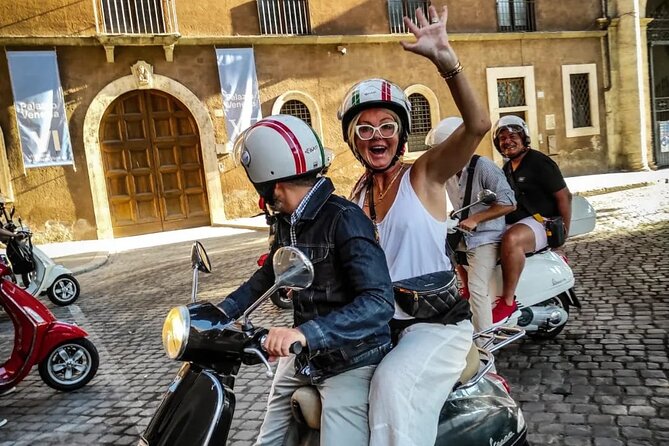 Rome by Vespa: Classic Rome Tour With Pick up - Tour Inclusions