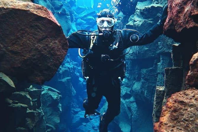 Silfra: Diving Between Tectonic Plates and Pick up From Reykjavik
