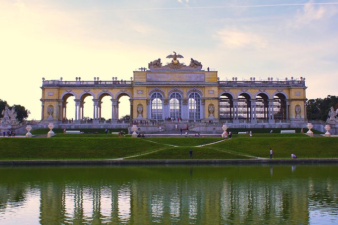 Vienna: Skip the Line Schönbrunn Palace and Gardens Guided Tour - Overview of Schönbrunn Palace