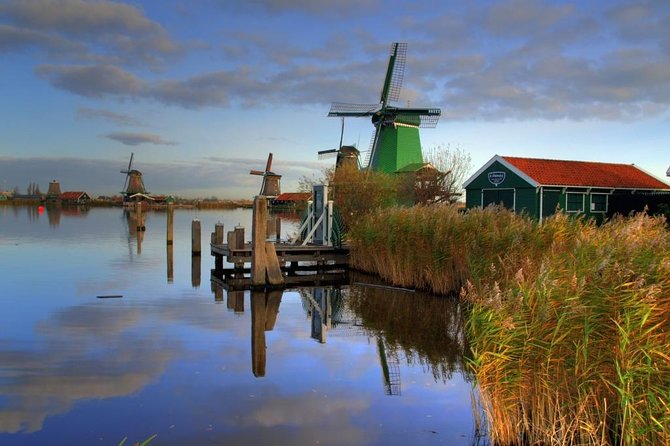 Zaanse Schans Windmills and Volendam Small-Group Tour From Amsterdam - Highlights of the Dutch Countryside