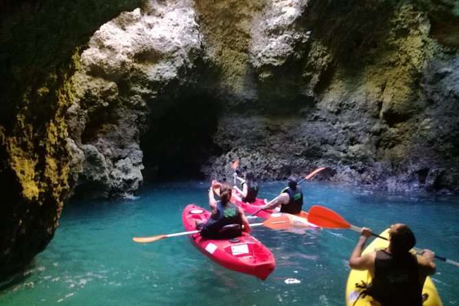 2-Hour Kayak Tour of Ponta Da Piedade Caves and Beaches - Accessibility and Recommendations