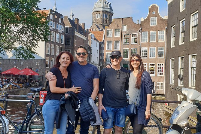 Amsterdam Red Light District and Coffee Shop Private Tour - Red Light District Exploration