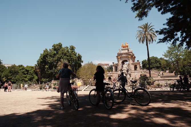 Barcelona City Bike Tour: Highlights and Hidden Gems - Highlights Along the Way