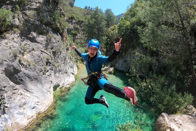 Canyoning Rio Verde - Guide and Group Size