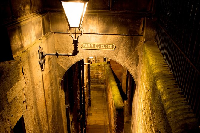 Edinburgh: Witches Old Town Walking Tour & Underground Vault - Meeting and Pickup