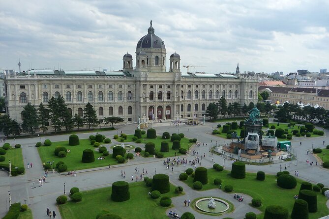 Exclusive Vienna Old Town Highlights Walking Tour (Max. 6 Persons) - Visiting the Hofburg Palace