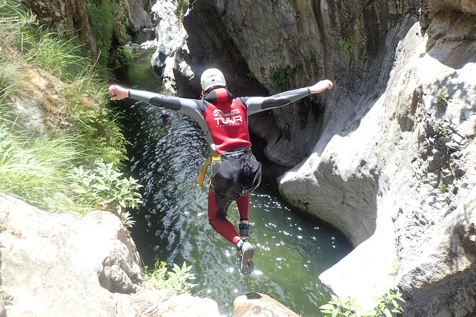 From Marbella: Canyoning Tour in Guadalmina Canyon - Inclusion and Rental Equipment