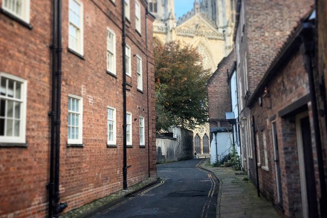 Fun, Flexible Treasure Hunt Around York With Cryptic Clues & Hidden Gems - Exploring Yorks Landmarks and Stories