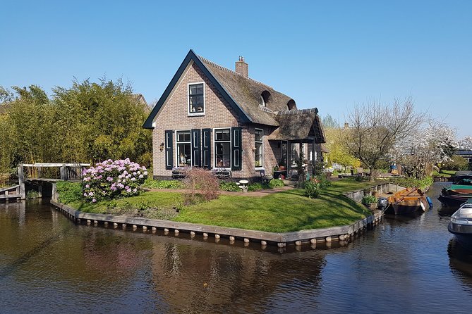 Giethoorn Small-Group Tour From Amsterdam (Max. 8 People) - Meeting and Pickup