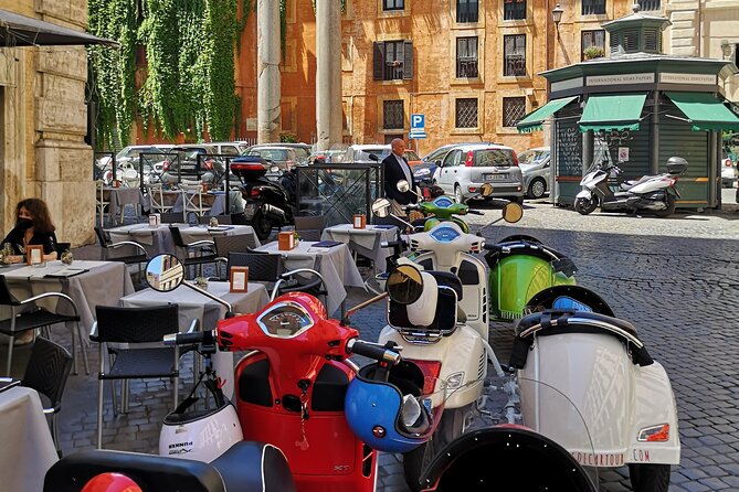 Highlights of Rome Vespa Sidecar Tour in the Afternoon With Gourmet Gelato Stop - Gelato Gourmet Stop