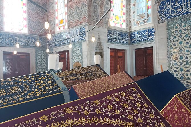 Istanbul Highlights! Blue Mosque, Hagia Sophia, Topkapı and More! - Visiting the Hippodrome