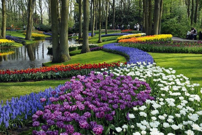 Keukenhof Ticket With Roundtrip Shuttle Bus From Amsterdam - Meeting Point and Transportation