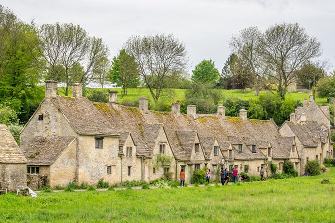 Oxford and Traditional Cotswolds Villages Small-Group Day Tour From London - Itinerary and Highlights