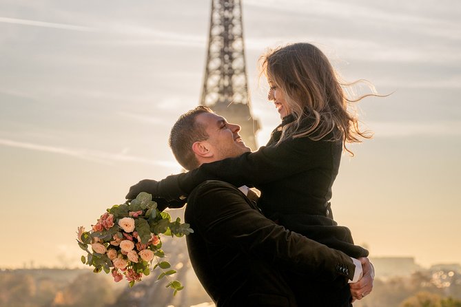 Private Guided Professional Photoshoot by the Eiffel Tower - Inclusions and Amenities