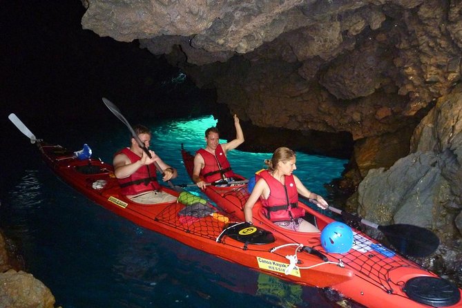Private Tour Explore Vulcano Island by Kayak & Coasteerin - Meeting Point and Location