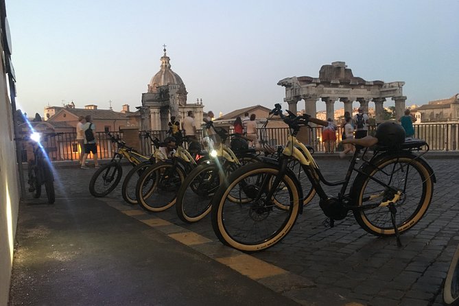 Rome by Night E-Bike Tour With Pizza Option - Key Details