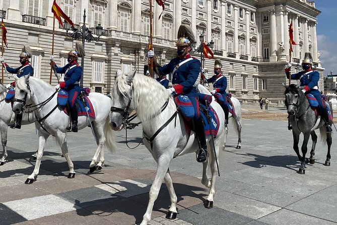 Royal Palace Madrid Small Group Tour With Skip the Line Ticket - Tour Options
