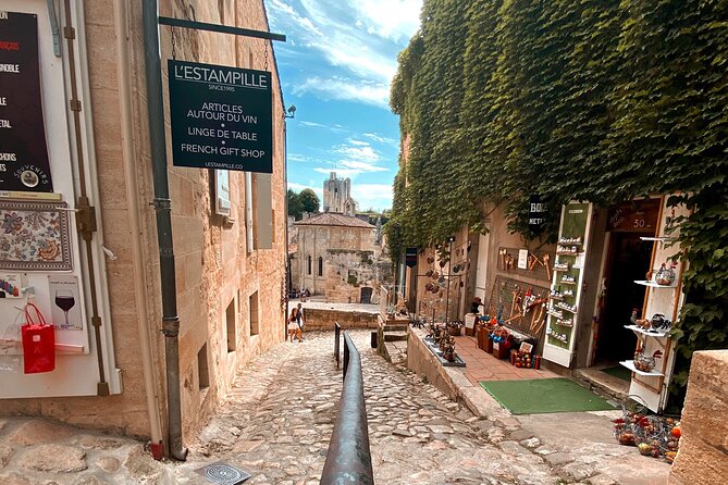 Saint-Emilion Afternoon Tour - 2 Wineries, Tastings & Delicacies - Inclusions and Details