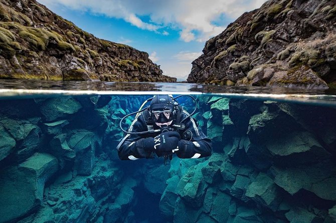 Silfra: Diving Between Tectonic Plates - Meet on Location - Age and Health Requirements