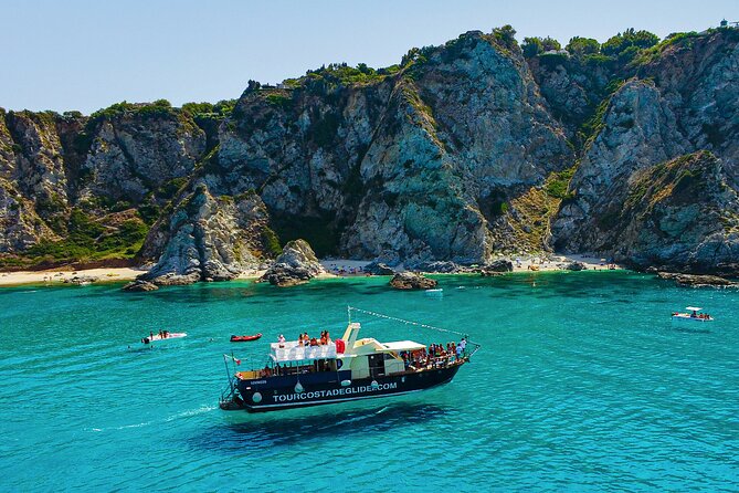 Tour of the Coast of the Gods by Boat, 3 Hours With Aperitif Included - Visitor Reviews