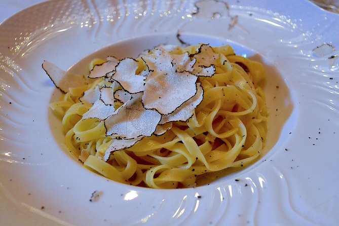 Truffle Hunting Experience With Lunch in San Miniato - Included in the Experience