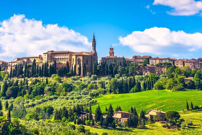 Tuscany Guided Day Trip From Rome With Lunch & Wine Tasting - Tuscan Farm Experience