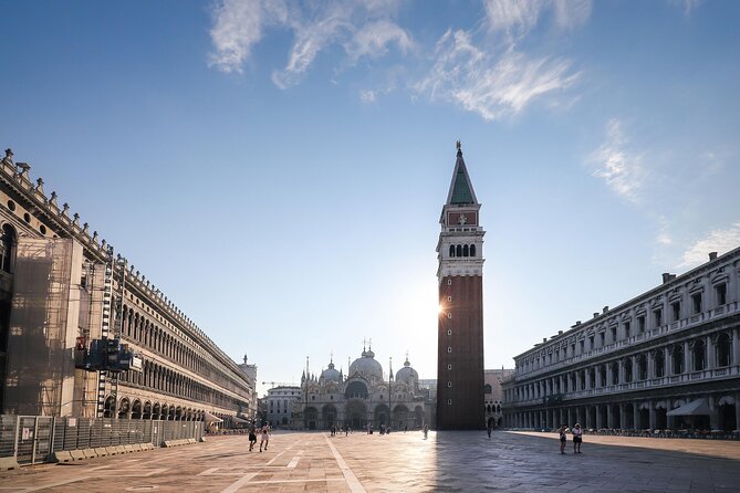 Venice 4 Hrs Tour : St Marks Basilica, Doges Palace and Walk - Exploring Doges Palace