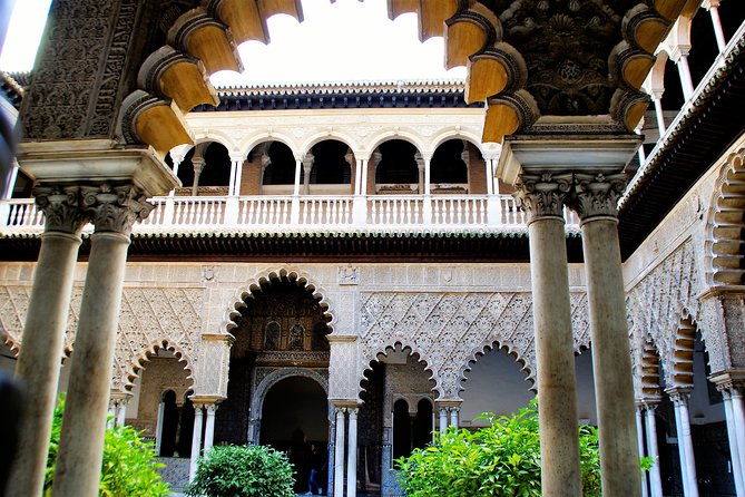 Alcazar of Seville Reduced-Group Tour - Meeting and Pickup