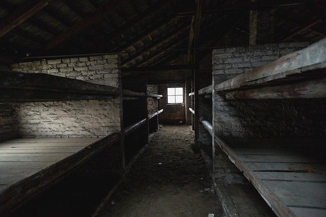 Auschwitz-Birkenau & Wieliczka in One Day Half Private Tour - Discovering the Wieliczka Salt Mine