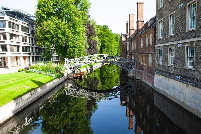 Cambridge University With Alumni: Optional Kings College Entrance - Exploring the Universitys Hallways and Corridors