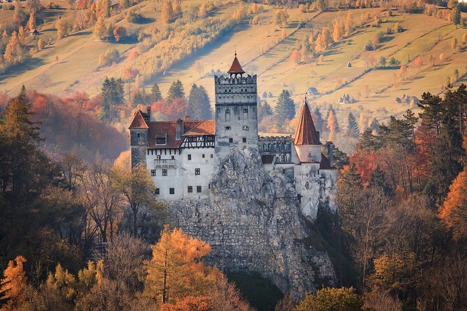 Day Trip to Bran Castle, Peles Castle and Brasov From Bucharest - Tour Historic Brasov