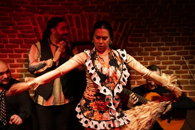 Essential Flamenco: Pure Flamenco Show in the Heart of Madrid - Additional Information