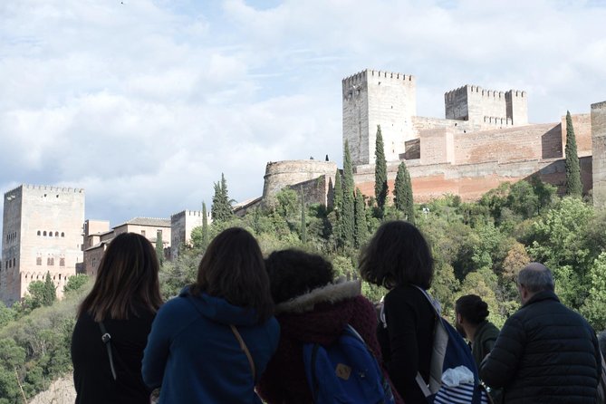 Granadas Hidden Treasures: Albayzin and Sacromonte Walking Tour - Inclusion and Exclusion
