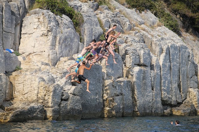 Half-Day Split Sea Kayak Adventure - Group Size and Duration