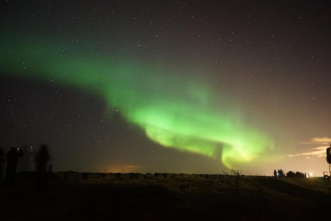 Into the Night: Chasing Aurora Borealis With Warmth and Treats! - Adventure Highlights