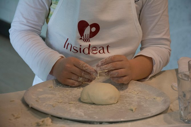 Last Lap! 1h Pizza Class in Rome - Location and Meeting Details