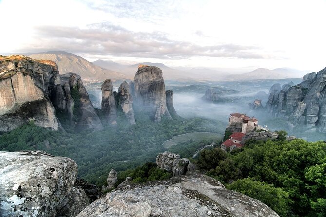 Meteora Daytrip English or Spanish, Option Lunch by Local Agency - Tour Accessibility and Restrictions