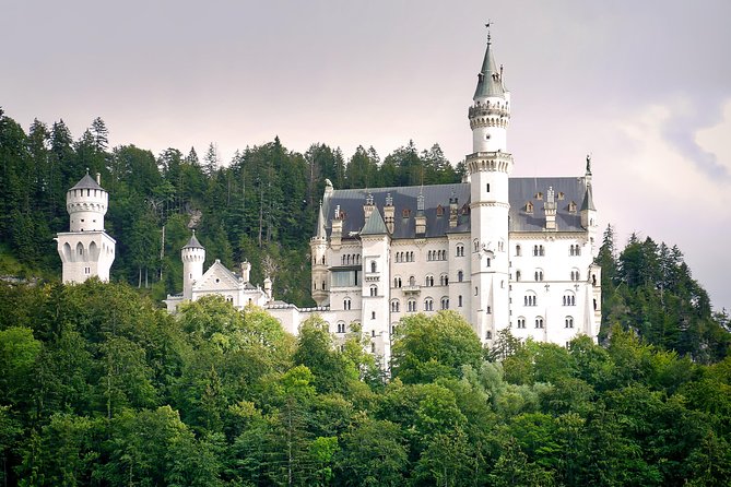 Neuschwanstein Castle and Linderhof Palace Day Trip From Munich - Transportation and Guide