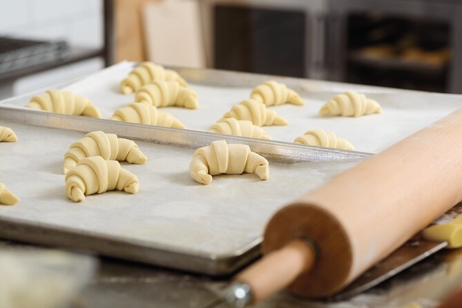 Paris Croissant Small-Group Baking Class With a Chef - Accessibility and Transportation